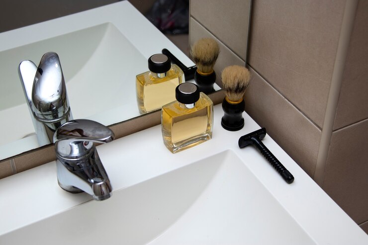 Small Bathroom Sink Cabinet