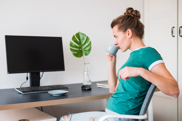 Lumbar Support Is Essential for Office Workers