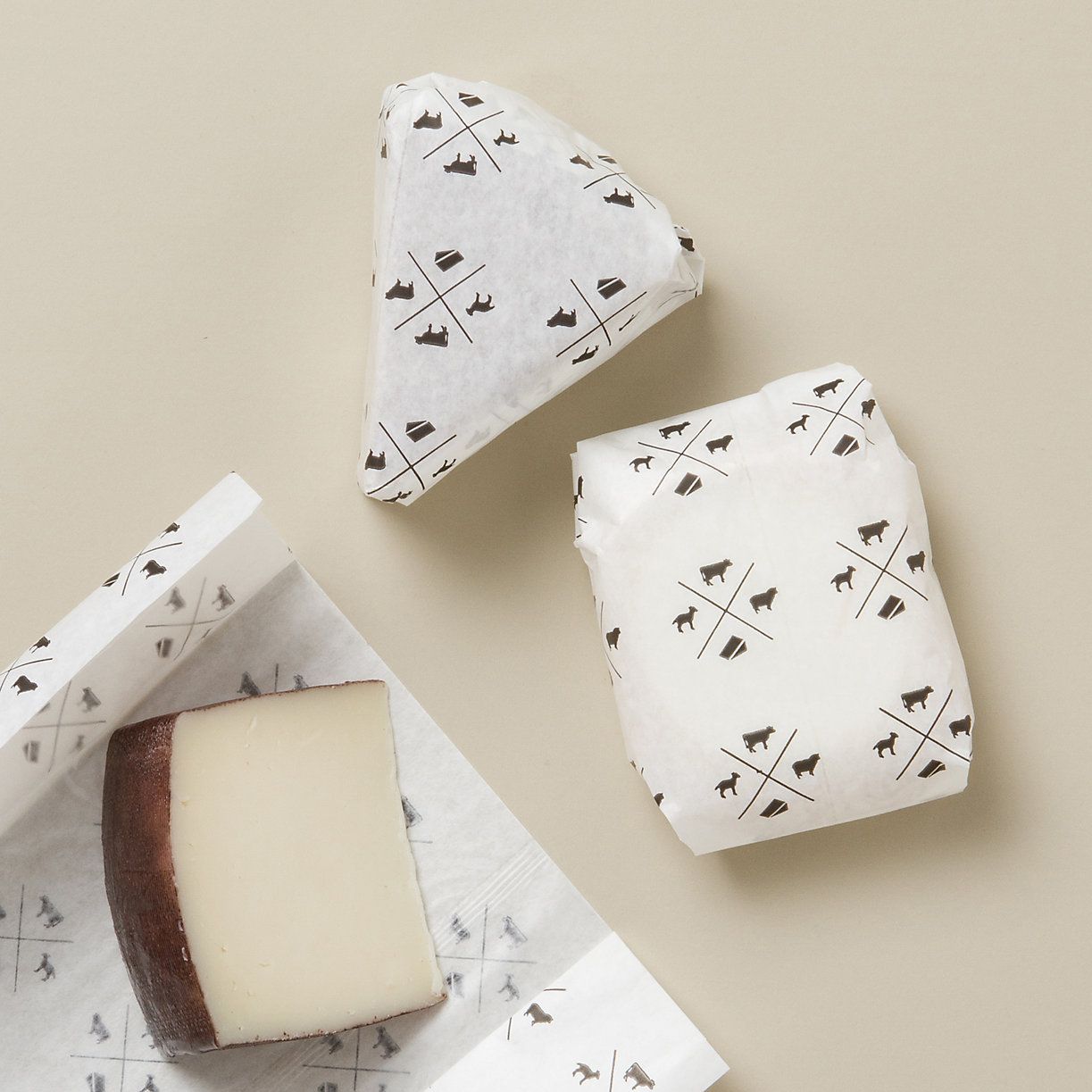 Cheese Paper: Protecting Flavor, Enhancing Presentation