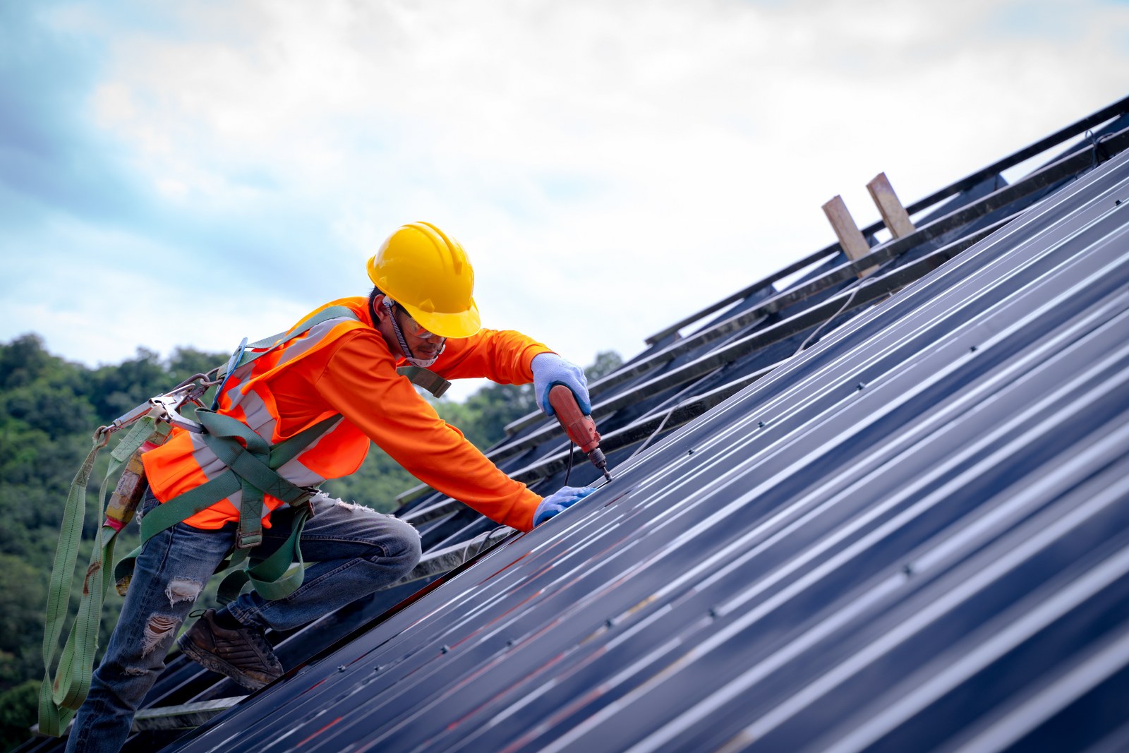 How to Choose the Right Roof Replacement Services