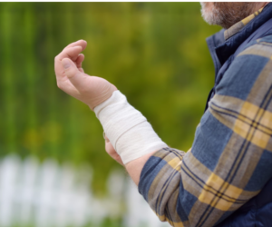 Why Timely Consultation with Personal Injury Lawyers is Crucial After an Accident?