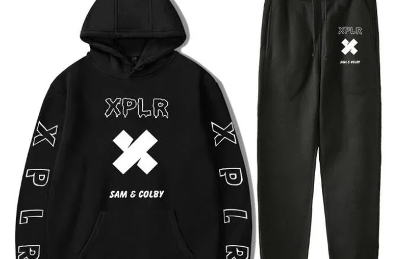 Xplr Tracksuit: Everyday Wear with Bold Style and Comfort
