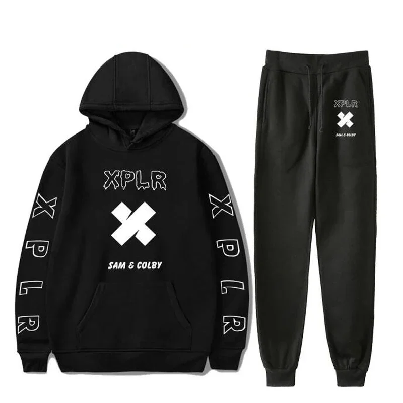 Xplr Tracksuit: Everyday Wear with Bold Style and Comfort