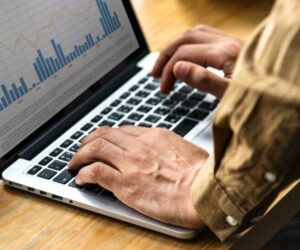 Five Essential Data Analytics Tools of 2024