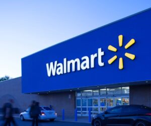 Walmart Automation Services vs. Manual Management