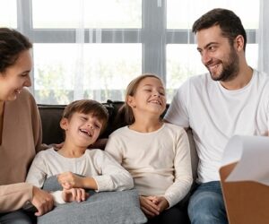 Comparison of Family Health Insurance Plans in India in 2024 for Coverage and Benefits