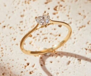 A Timeless Classic: The Allure of Round Diamond Engagement Rings