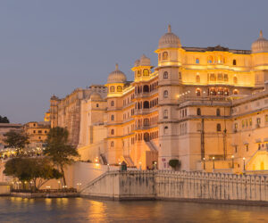 Taxi service in Udaipur