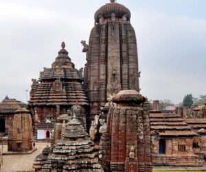 Unveiling the Magic of Puri: Your Ultimate Guide to Puri Tour Packages