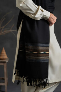 mens shawls in pakistan