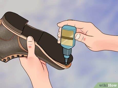  Shoes from Squeaking