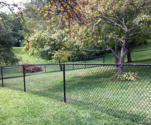 The Ultimate Guide to Chain Link Fences: Benefits, Installation, and Maintenance