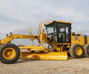 Comprehensive Guide to Motor Graders in Kuwait