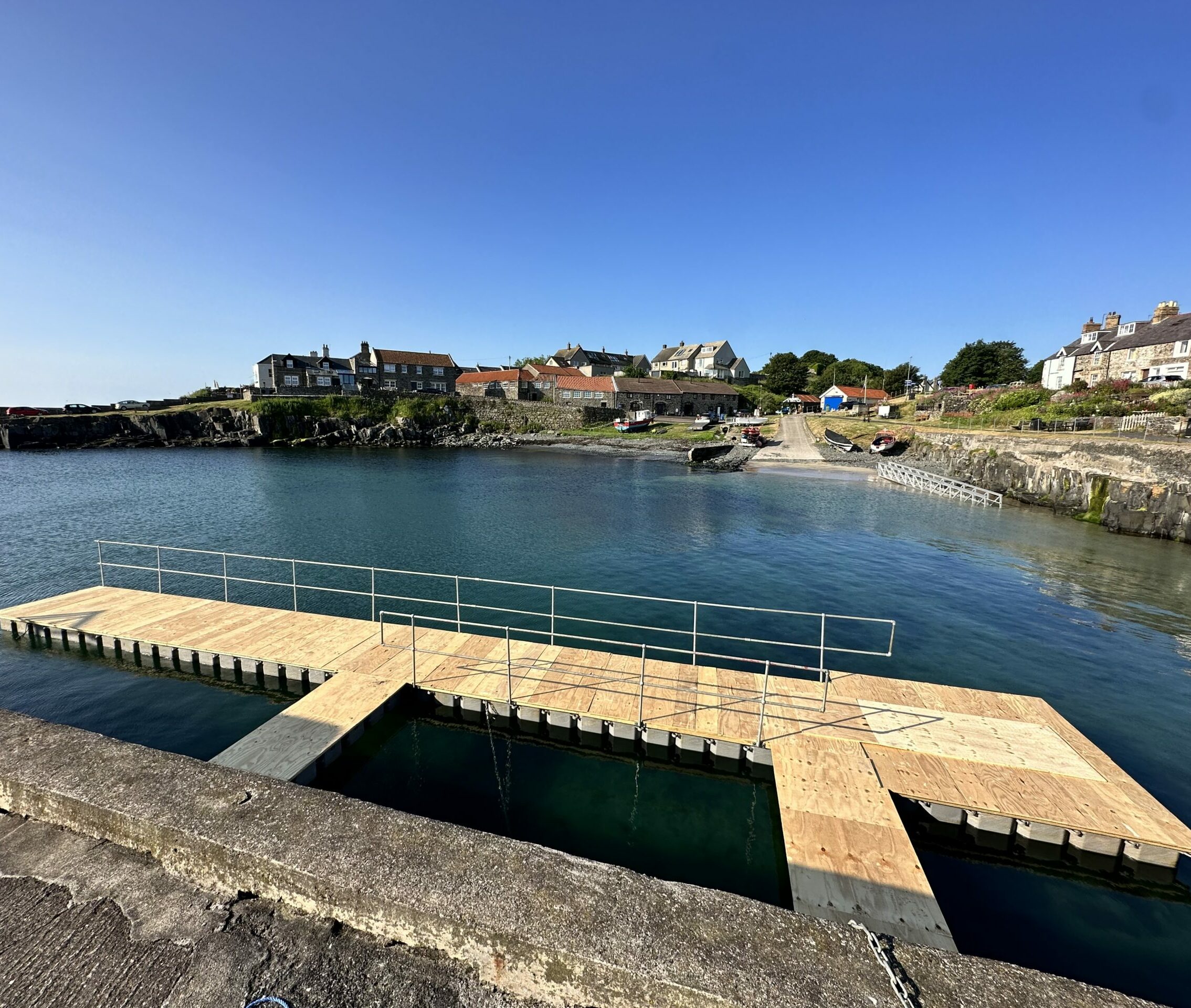 pontoon decking material