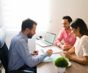 How to Avoid High-Interest Traps When Using Doorstep Loans?