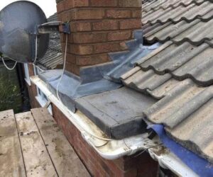 The Pros and Cons of Flat vs. Pitched Roofs