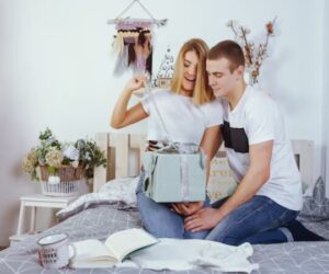 Give Your Spouse The Gift Of Wedding Dress Preservation