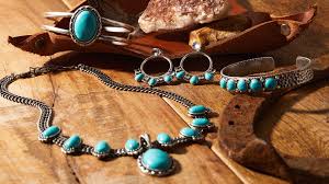Turquoise Jewelry: The Latest Trend in Fashionable Accessories
