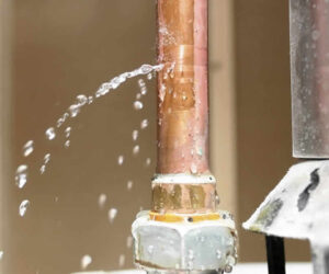 5 Steps to Take When a Pipe Bursts in Your Home