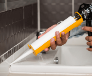 4 Reasons Why DIY Window Caulking Often Fails
