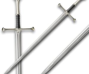 Iconic Swords from The Lord of the Rings Movies: A Legendary Legacy