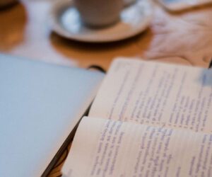 Weaving Personal Experience Into Memoir Writing