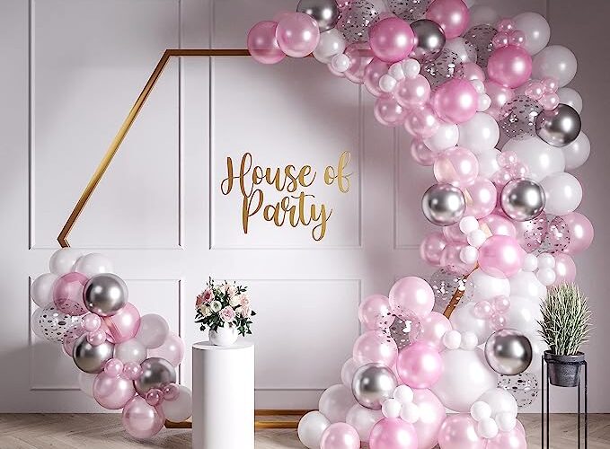 How to Build a Balloon Arch for Sports-Themed Parties