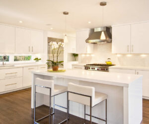 How To Choose The Right Bespoke Cabinet Maker For Your Home?