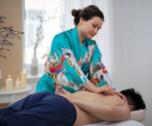 Tips for Finding the Right Massage Therapist for Your Health Goals