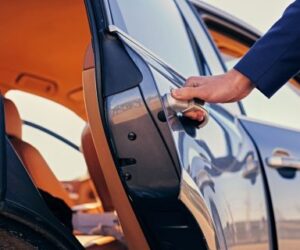 Top Reasons to Book a Las Vegas Shuttle or Limo Rental for Your Next Business Trip