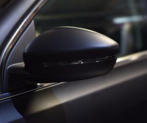 Ceramic vs. Dyed vs. Carbon Tint: Which One is Best for You?