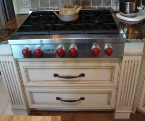 How to Choose the Perfect Kitchen Cabinets in Calgary