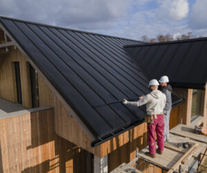 How Proper Maintenance Extends the Lifespan of a Roof