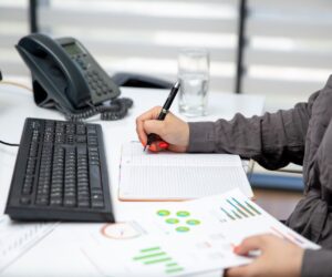 How Accounting Outsourcing Services Fuel Business Growth