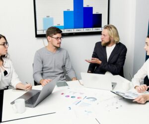 How B2B and B2C Lead Generation Differ—and What That Means for You