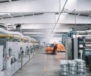 Which UK Wholesale Fabric Suppliers Offer Free Samples?