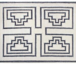 Oversized Rugs That Work Well in Large Living Rooms