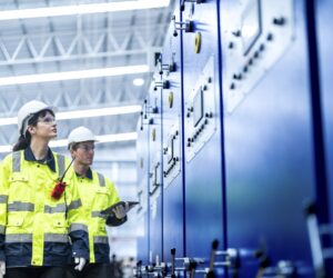 Why Data Centers Rely on Recruitment Agencies for Trade Professionals