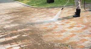 How to Choose the Right Patio Pressure Washing Service in Folsom